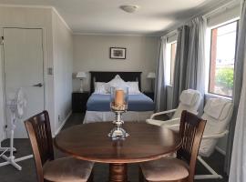 Victoria Road B&B, hotell i Mount Maunganui