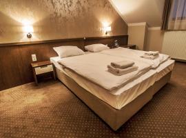 Hotel Tatarscy - ENERGYLANDIA, hotel v destinácii Kalwaria Zebrzydowska