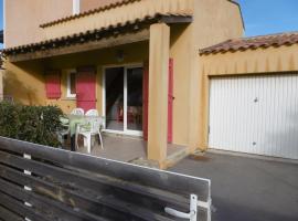 Holidayland Residence Plein Sud villa 60m2 6 couchages, vacation home in Narbonne-Plage