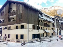 Residence Des Alpes, hotelli kohteessa Canazei