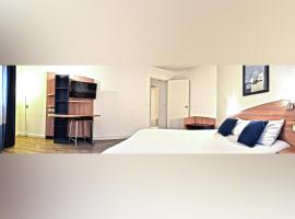 Art Hotel Paris Est, apartment in Pantin