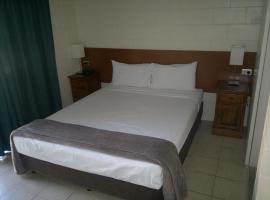 Whitsunday on The Beach, boutique hotel in Airlie Beach