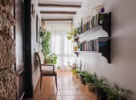 Casa Banys L'Avell&agrave; โรงแรมที่มีสปาในL&rsquo;Avell&agrave;