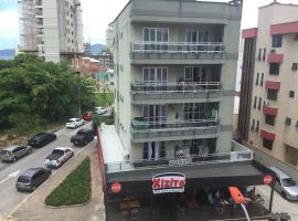 Nilmare Apartamentos e Suites para suas Férias, apartment in Itapema