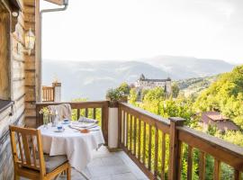 Schlossblick, hotel in Vols am Schlern