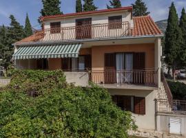 Apartmani Jordana, hotell i Komiža