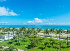 Amazing Two Bedroom Apartments Ocean view- Miami Beach