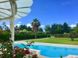 Luxury Villa with pool, hotel sa Pietrasanta