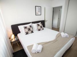 Cam&otilde;es 691 Design Apartments by Porto City Hosts