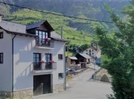 Apartaments Pont Romànic, hotel en Espot