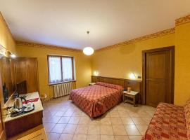 Albergo la pineta, hotel v destinaci Roccabruna