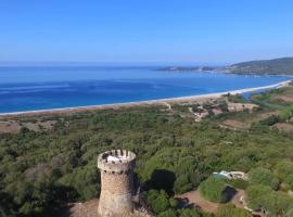 Tour Génoise Micalona, Domaine de l'Oglisatru, casa de férias em Olmeto