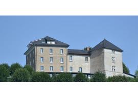 Château d'Escart, hotel in Arvillard