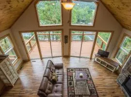 Tree Top cabin on the Shenandoah River