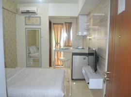 Green Lake View - Tower E 59 Acuan Laundry Time, apartment in Pondokcabe Hilir