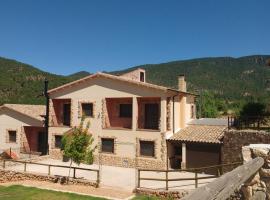 Casas Rurales La Loma, hotel in Riópar