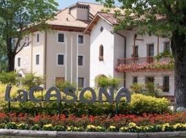 Hotel Ristorante La Casona, hotell i Feltre