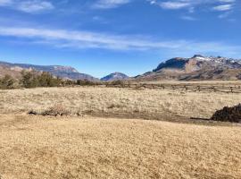 Yellowstone Cutthroat Guest Ranch, hotel di Wapiti