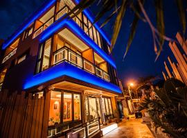 Dreamer Boutique Hotel, hotel cerca de Pingtung South Bay, Nanwan