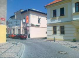 Hotel Koruna, hotel v destinaci Benátky nad Jizerou