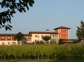 Alloggio Agrituristico CORTE SAN BIAGIO, hotel a Corno di Rosazzo