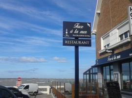 Face à la mer, hotel a Gravelines