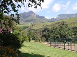 Ledges Retreat, hotel with parking in Bergville