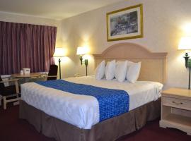 Travelodge by Wyndham Niagara Falls - New York、ナイアガラフォールズのホテル