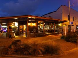 Stumpers Hotel, accessible hotel in Hokitika