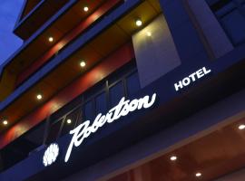 Robertson Hotel, hotel v destinaci Naga