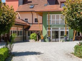 Stadler Hof, cheap hotel in Großgundertshausen