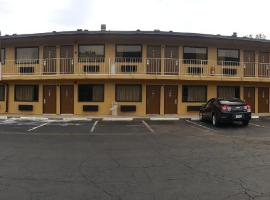 America's Best Inn - Macon, motel v mestu Macon