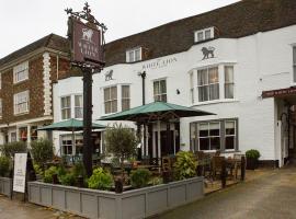 The White Lion – hotel w mieście Tenterden