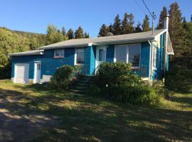 Maison Bleue, hytte i Sainte-Anne-des-Monts
