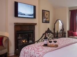 Caldwell House Bed and Breakfast, vacation rental in Salisbury Mills