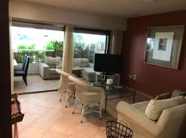 Apartamento en 1ª LINEA Playa de Gandia