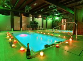 Hotel Spa Casona La Hondonada, hotel com spa em Ter&aacute;n