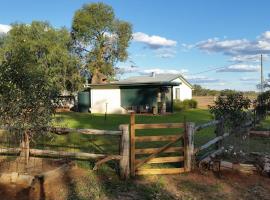 Charleville Bush Cottage, hotel em Charleville