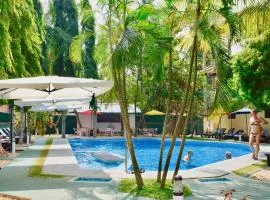 Rico Shadow Guest House & Restaurant