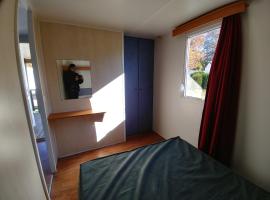 Mobil Home Mimizan 6 pers, hotel v destinaci Mimizan
