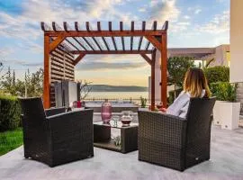 Apartment and Rooms Ana