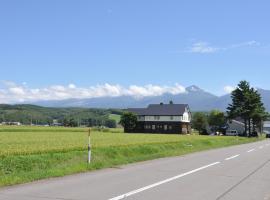 Gufo no Mori Kamifurano, homestay in Kami-furano