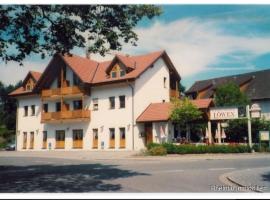 Gasthaus Löwen, готель з парковкою у місті Dettighofen