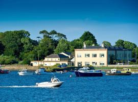 Riverbank House Hotel, hotel in Wexford