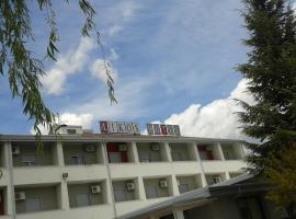 Hotel Likos, hotel v destinaci Grumento Nova