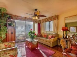 Heart of Waikiki, Free Assigned PRKG , WIFI, Unlimited Calls,,CRNR 1 BD Not a Studio !