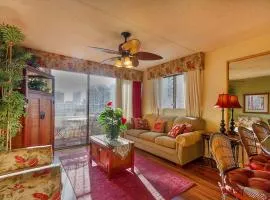 HEART of WAIKIKI,1BDRM,FREE PARKING, WIFI,NO RESORT FEES,YOUTUBE,NETFLIX !