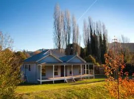 Growlers Creek Lodge