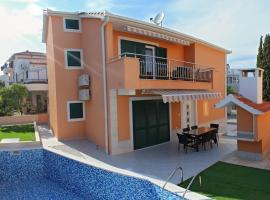 Villa Brunella, Hotel in Trogir