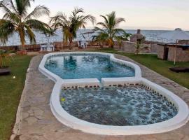 The Bay Hotel, Hotel in Siavonga